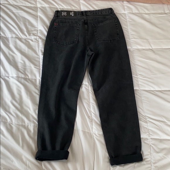 BDG High-Waisted Mom Jeans - Picture 2 of 3